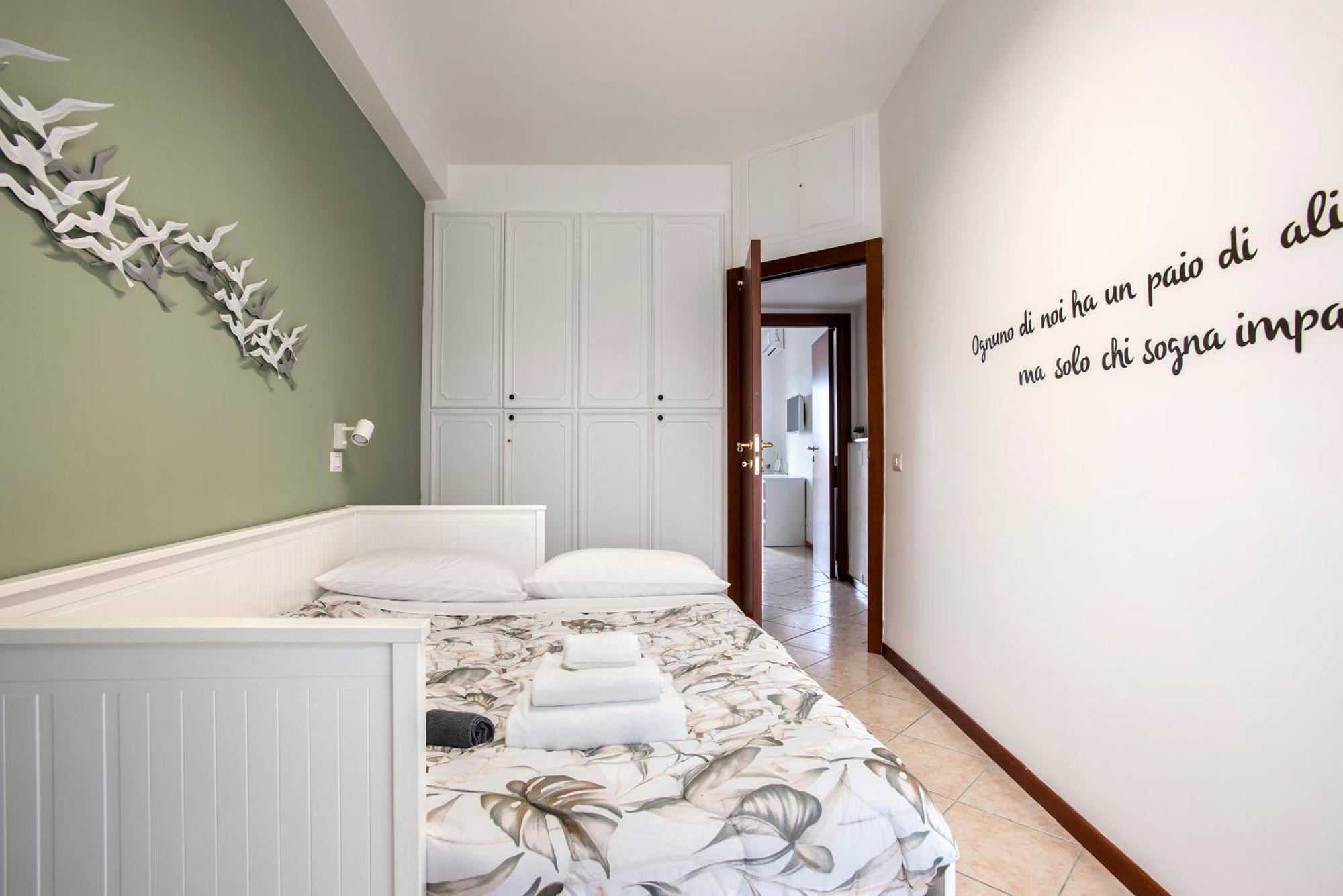 Stylish & Cozy - 5 Star Location- Balcony - City View Roma Ngoại thất bức ảnh